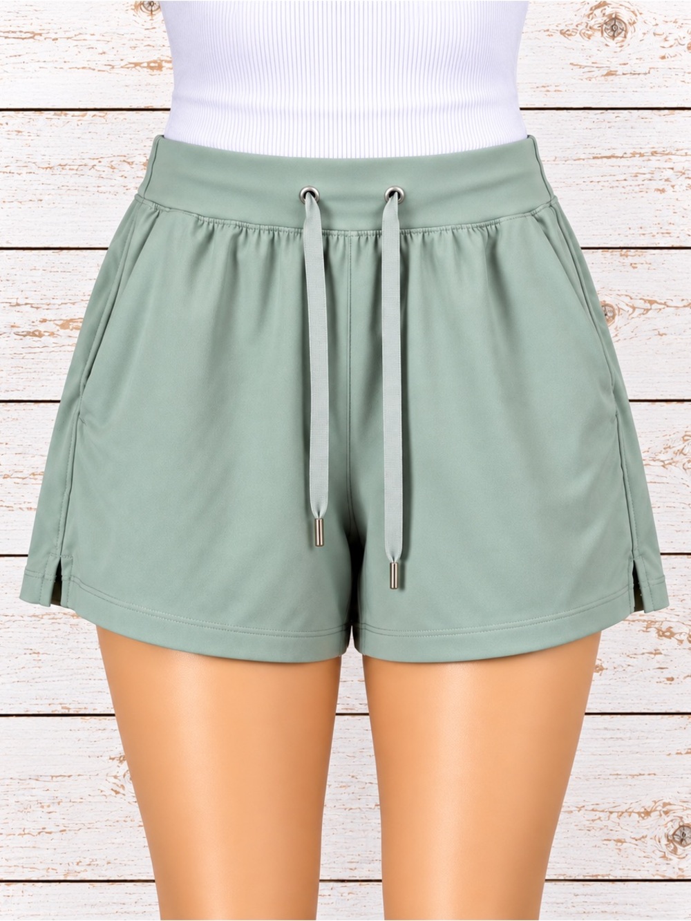 Old Navy Active Women’s XS Green PowerSoft High-Rise Go-Dry Shorts